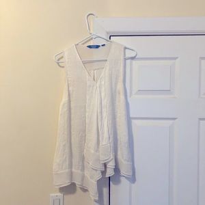 Vera Wang Simply Vera white tank top blouse